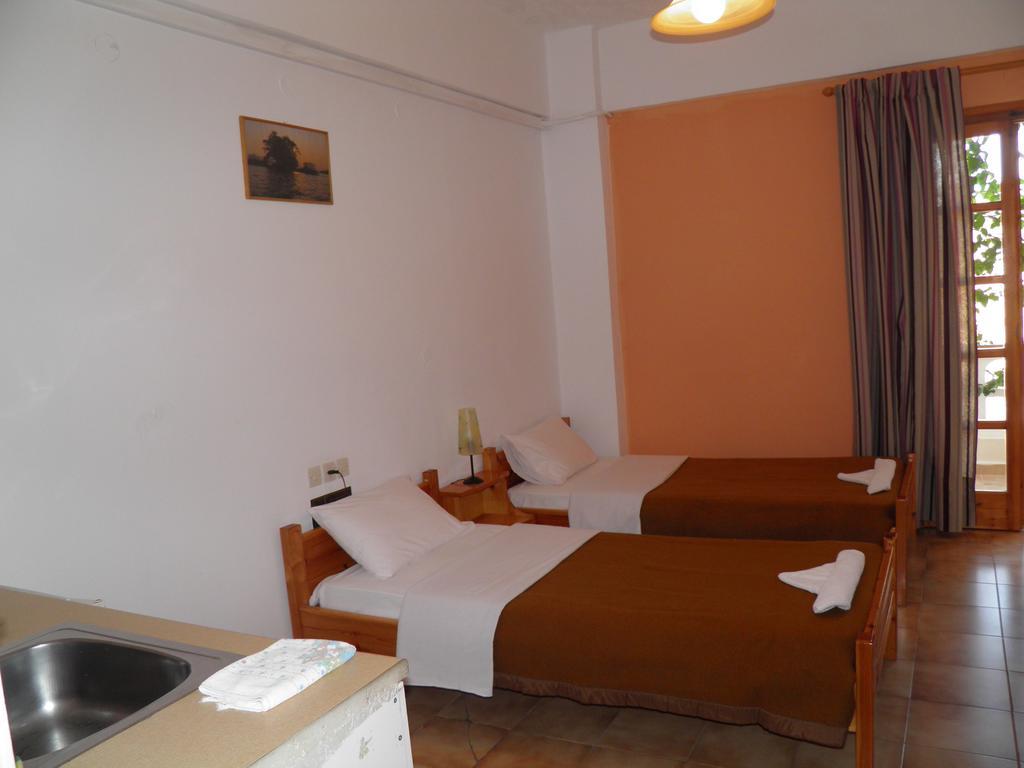 Galaxias Studios Kalamaki  Habitación foto