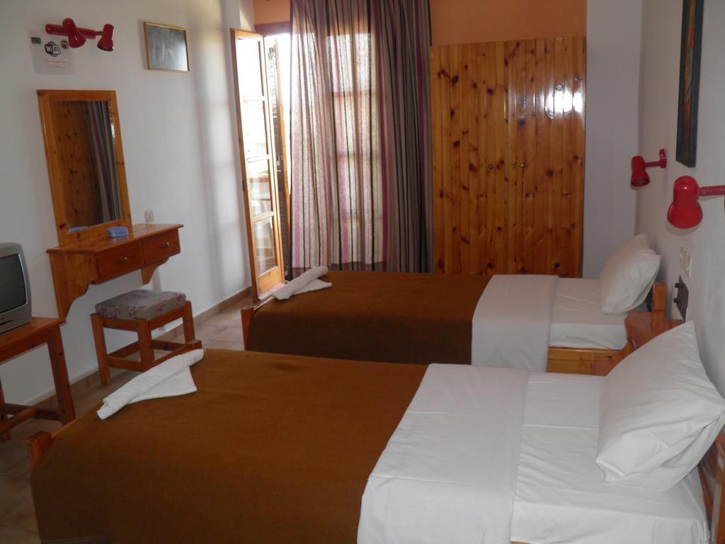 Galaxias Studios Kalamaki  Habitación foto